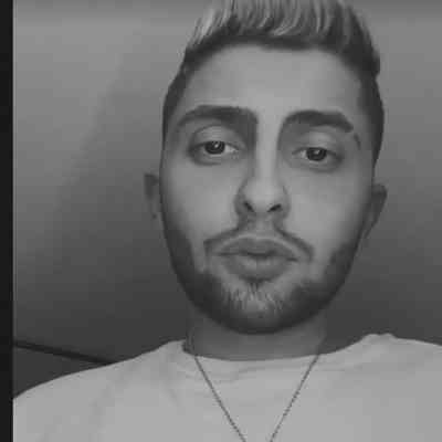 آهنگ اگه یه روز بخوای تو سردشی باهام اگه بخواد از چشات اشک بیاد