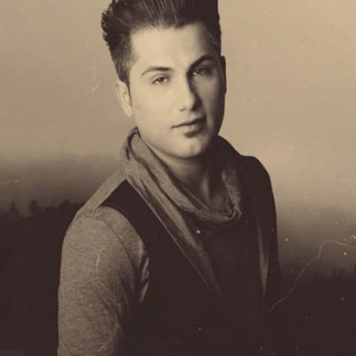 دانلود آهنگ احمد سعیدی عاشق بالاترین کیفیت ممکن