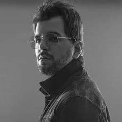 آهنگ تو تو همونی که با من میسازه آره همیشه به تو نیازه