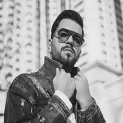 مداحی من یه نوکر در به درم چند ساله همش منتظرم مجتبی رمضانی