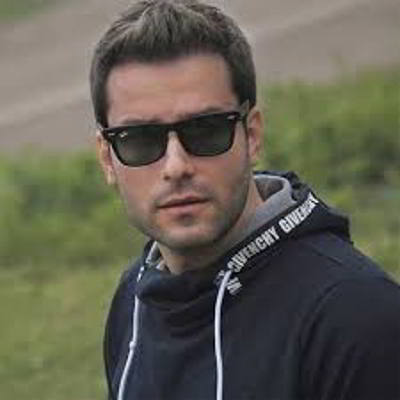 دانلود آهنگ مهدی احمدوند برگرد بالاترین کیفیت ممکن