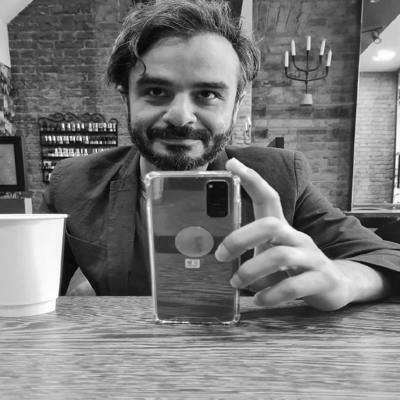 دانلود آهنگ علی عظیمی درگیر