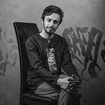 آهنگ هوا هوای عشقه، تب، تبو‌ تاب عشقه این دل دیوونه خرابه عشقه