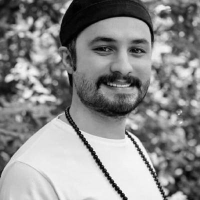 آهنگ پدرم غرور من پیش تو سر خم میکنه پدرم نگاه تو درد منو کم میکنه