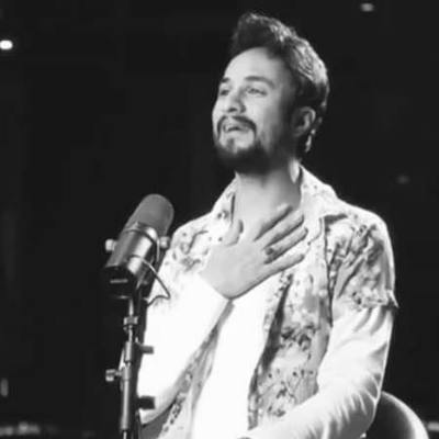 آهنگ تو گفتی عاشقی اما نبودی تو که ماهی این دریا نبودی