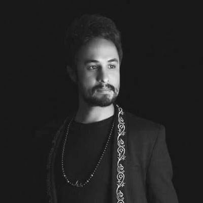 آهنگ تو بهترین خیال رو زمین میخوام بگم دوست دارم همین