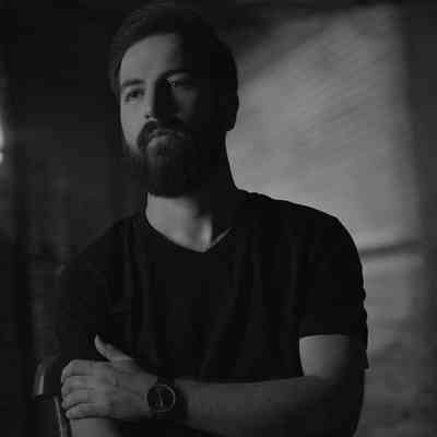 آهنگ من از این شهر کنده بودم منو بازم آشتی دادی واسه آرامش قلبم هر امیدی داشتی دادی