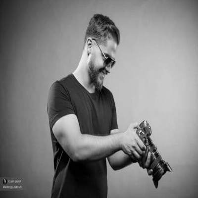 آهنگ بگو چی داری تو نگات که منو دستپاچه میکنه