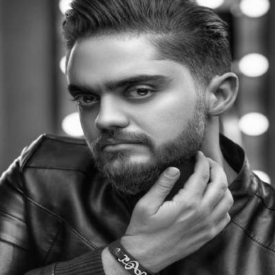 آهنگ پُز ميدم عشقتو به دنيا