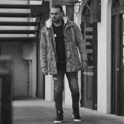 آهنگ بزن دلو به دريا بيا تنهام تو دل تنهاييا دنيا رو ول كن و تنها بيا پیربد