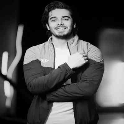 آهنگ چه شیرینه نگاهت زدی قلبمو بردی دید چشمام تو رو پاشید کوروش توحدی