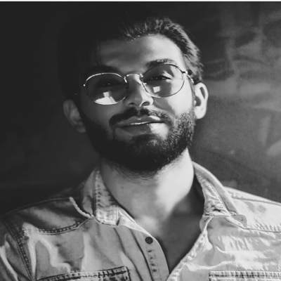 آهنگ کی میتونست غمو از من بگیره اصلا نمیره یادم