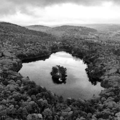 آهنگ شب روز هر جایی که تو باشی سایه میشم هی دنبالتم