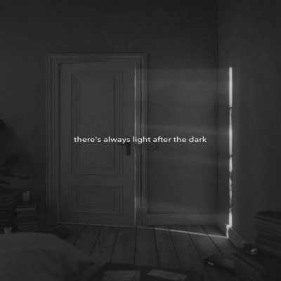 آهنگ خوشحالم برای چند دقیقه لذت به دختر مردم قول ندادم